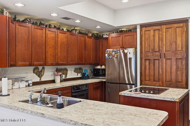 16214 Shaw, Gulfport, MS 39503