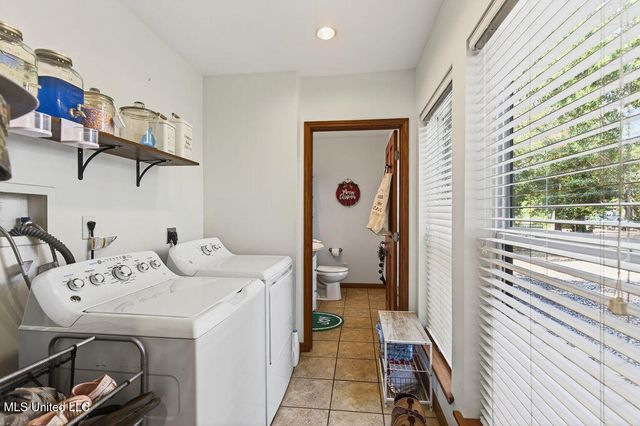 16214 Shaw, Gulfport, MS 39503