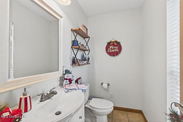 16214 Shaw, Gulfport, MS 39503