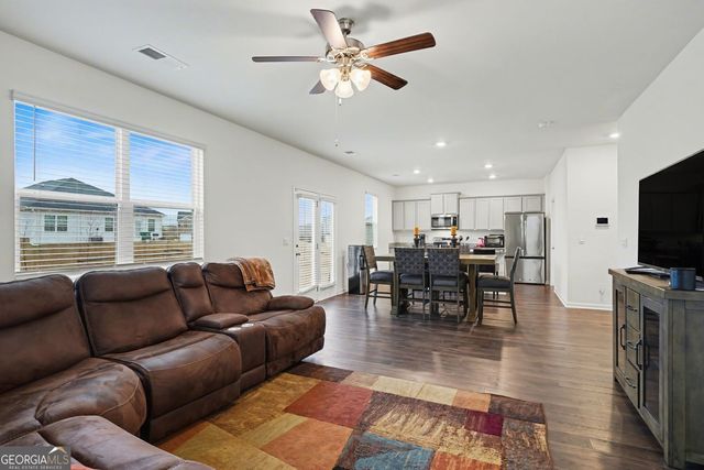 316 Arnica Drive S, Locust Grove, GA 30248