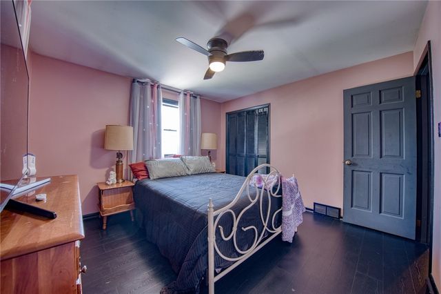 716 Monroe Ave, California, PA 15417