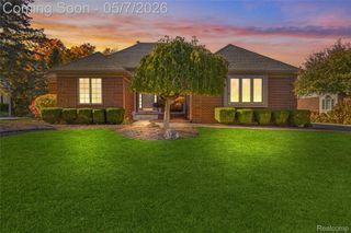 9124 Countrywood Drive, Plymouth Charter Township, MI 48170