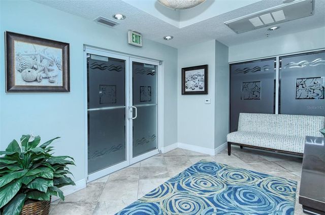 1660 SUMMERHOUSE LANE 301, Sarasota, FL 34242