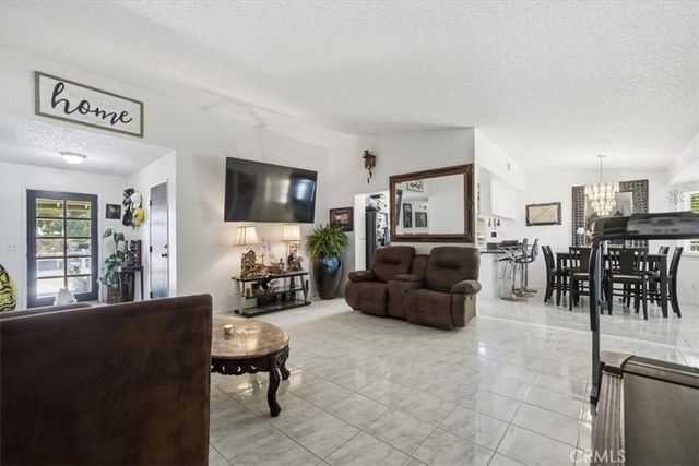 15235 Newmont, Lancaster, CA 93535