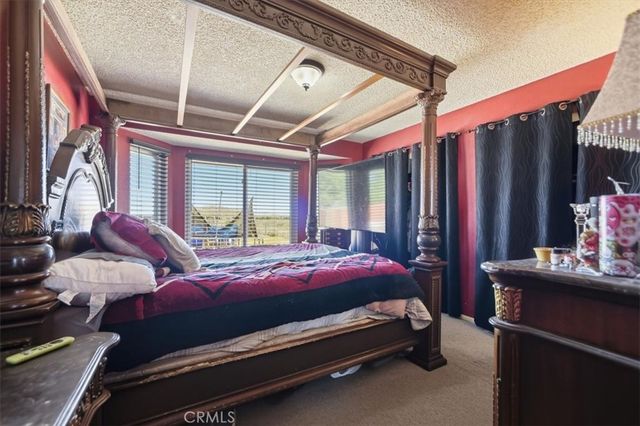 15235 Newmont, Lancaster, CA 93535