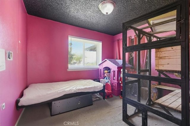 15235 Newmont, Lancaster, CA 93535