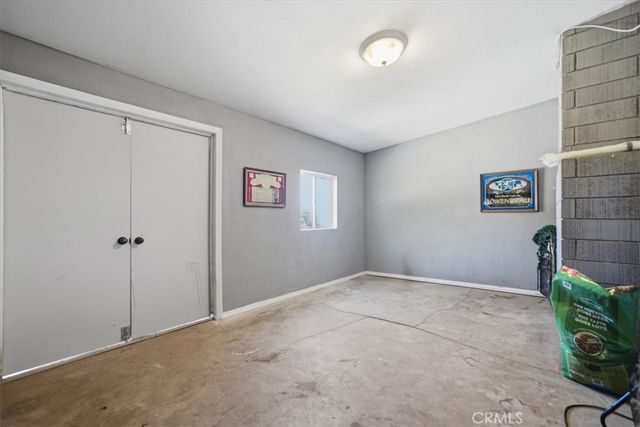 15235 Newmont, Lancaster, CA 93535