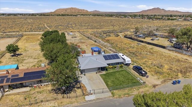 15235 Newmont, Lancaster, CA 93535