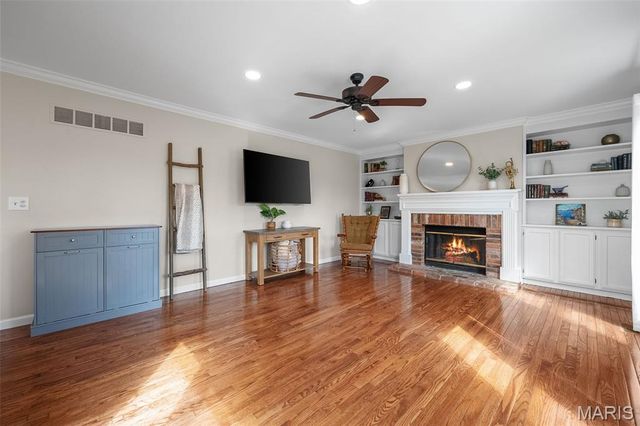 9722 Big Bend Boulevard, Crestwood, MO 63122