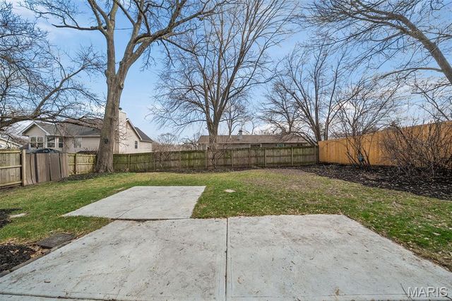 9722 Big Bend Boulevard, Crestwood, MO 63122