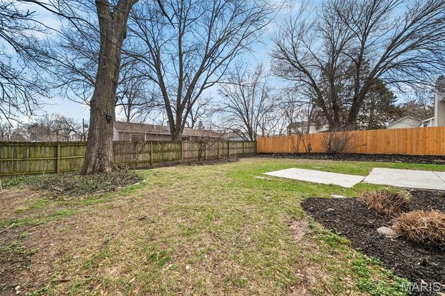 9722 Big Bend Boulevard, Crestwood, MO 63122