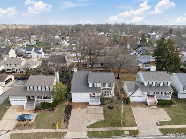 9722 Big Bend Boulevard, Crestwood, MO 63122