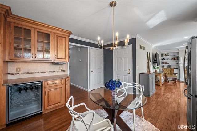 9722 Big Bend Boulevard, Crestwood, MO 63122