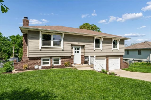 4730 Lucille Lane, Shawnee, KS 66203