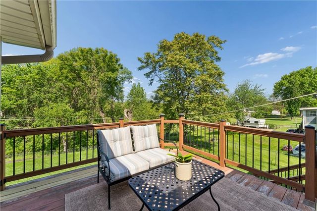 4730 Lucille Lane, Shawnee, KS 66203
