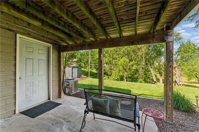 4730 Lucille Lane, Shawnee, KS 66203