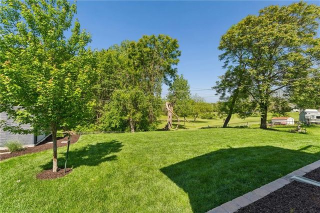 4730 Lucille Lane, Shawnee, KS 66203
