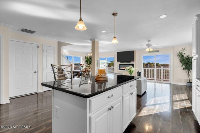 607 Bay Avenue, Union Beach, NJ 07735