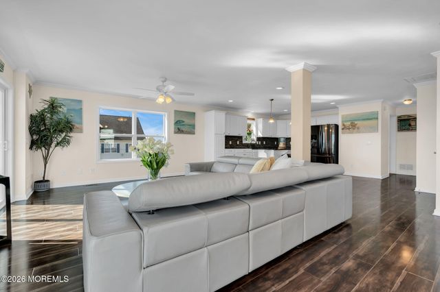 607 Bay Avenue, Union Beach, NJ 07735