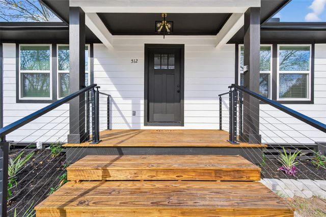 512 W Jefferson Street, Brenham, TX 77833