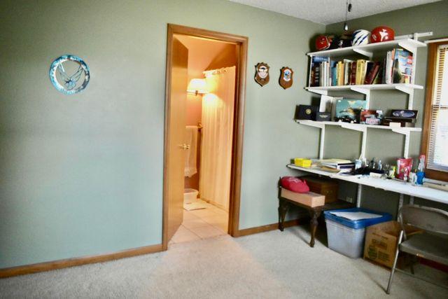 440 N Barker Avenue, Bolivar, MO 65613