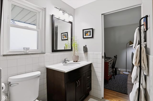 5945 Gladden Drive, Indianapolis, IN 46220
