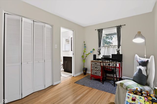 5945 Gladden Drive, Indianapolis, IN 46220