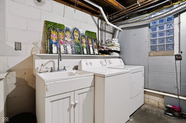 5945 Gladden Drive, Indianapolis, IN 46220