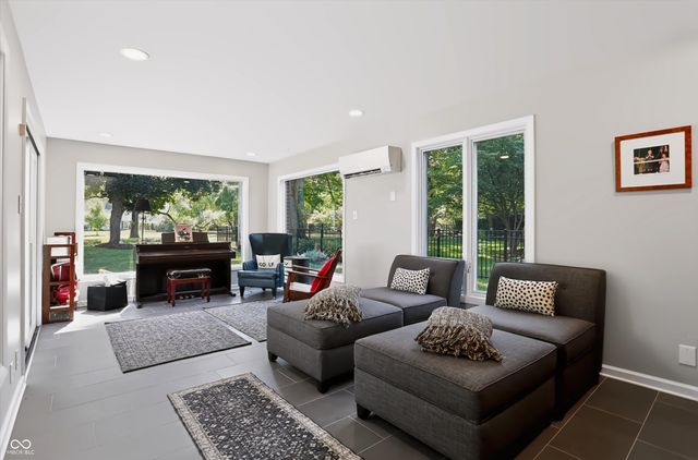 5945 Gladden Drive, Indianapolis, IN 46220
