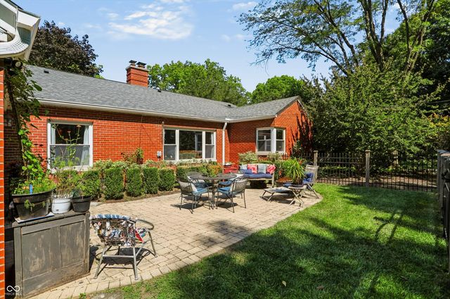 5945 Gladden Drive, Indianapolis, IN 46220
