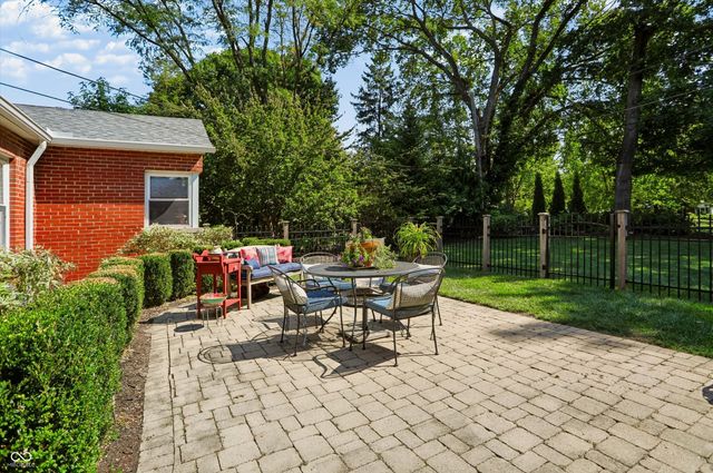 5945 Gladden Drive, Indianapolis, IN 46220