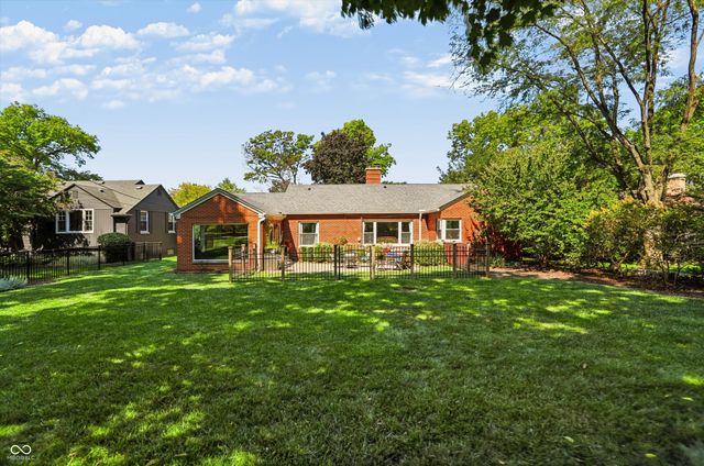 5945 Gladden Drive, Indianapolis, IN 46220