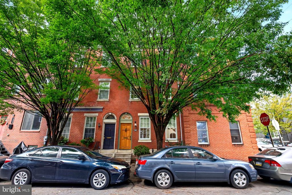 1502 S 5TH ST S, Philadelphia, PA 19147 — exterior