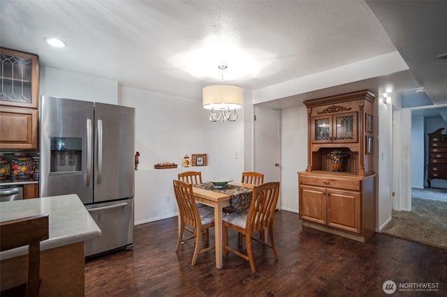 3515 W Tapps Drive E, Lake Tapps, WA 98391