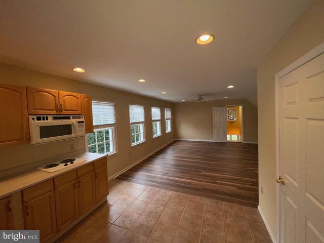 216 E CHEW AVE, Saint Michaels, MD 21663