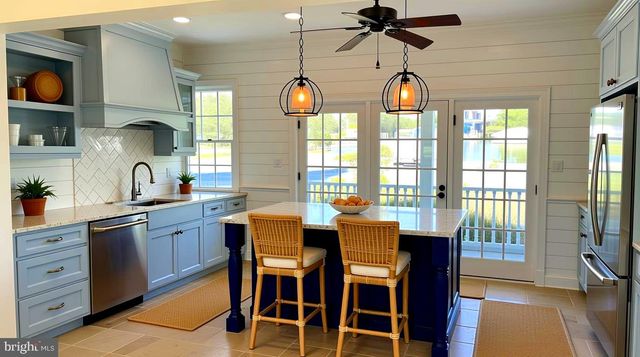 216 E CHEW AVE, Saint Michaels, MD 21663