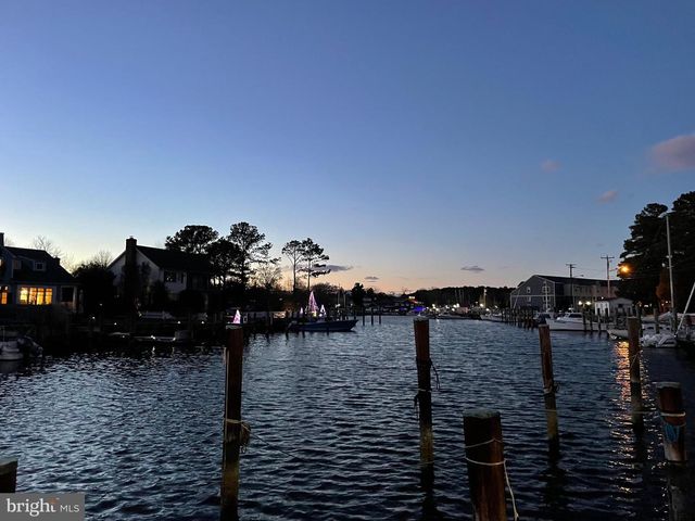 216 E CHEW AVE, Saint Michaels, MD 21663