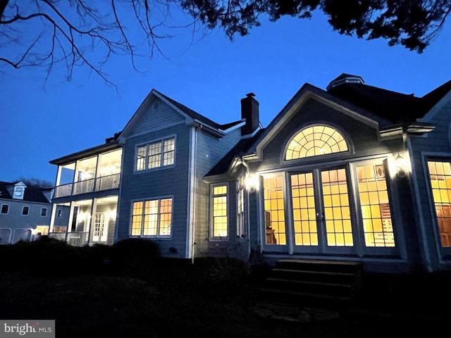 216 E CHEW AVE, Saint Michaels, MD 21663