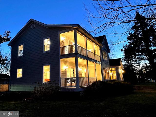 216 E CHEW AVE, Saint Michaels, MD 21663