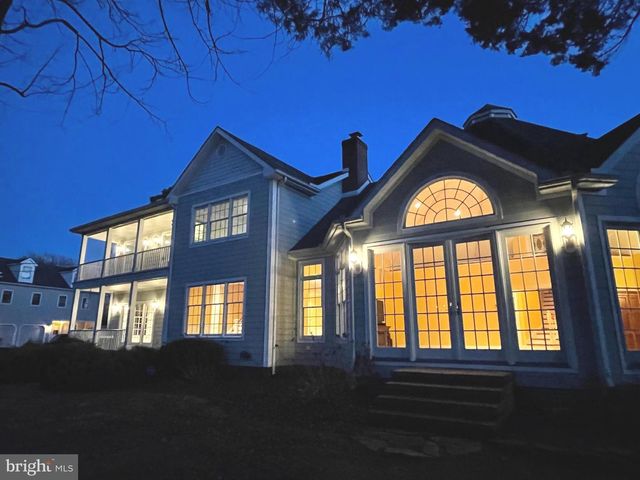216 E CHEW AVE, Saint Michaels, MD 21663