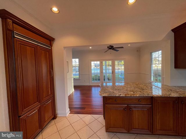 216 E CHEW AVE, Saint Michaels, MD 21663