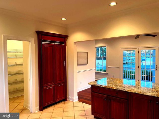 216 E CHEW AVE, Saint Michaels, MD 21663