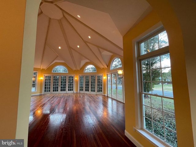 216 E CHEW AVE, Saint Michaels, MD 21663