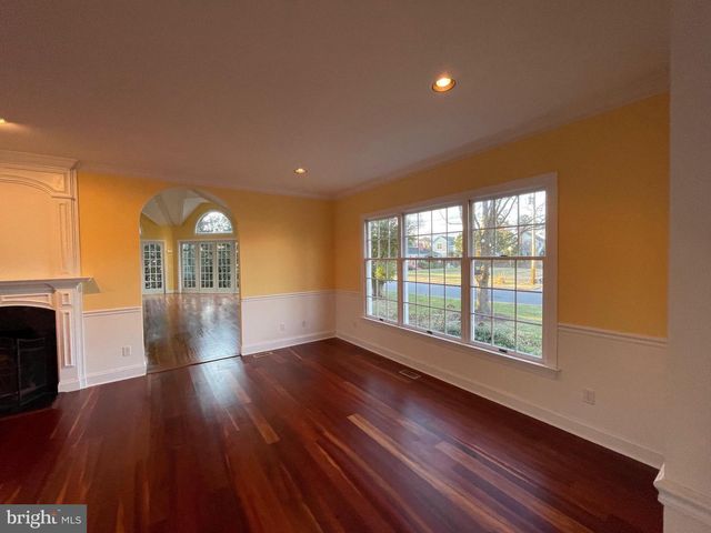 216 E CHEW AVE, Saint Michaels, MD 21663