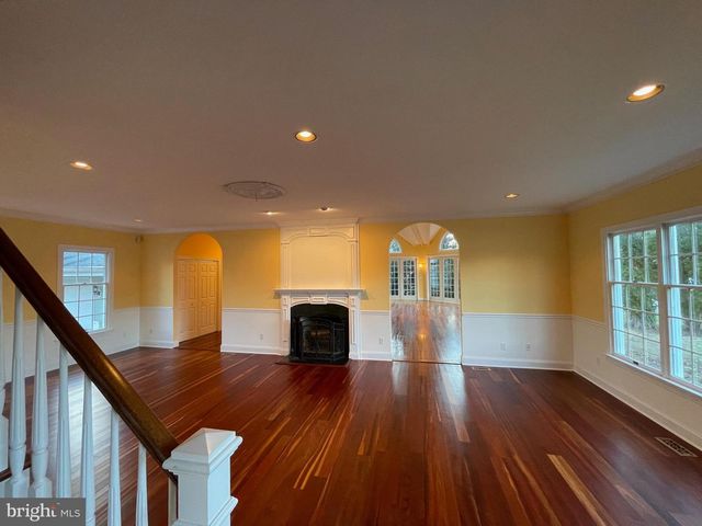 216 E CHEW AVE, Saint Michaels, MD 21663