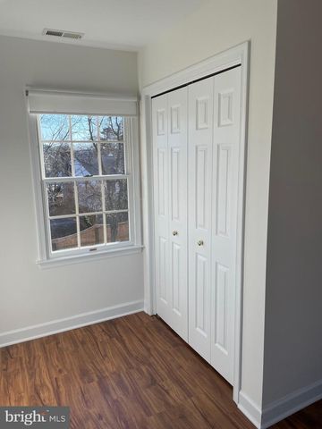 216 E CHEW AVE, Saint Michaels, MD 21663