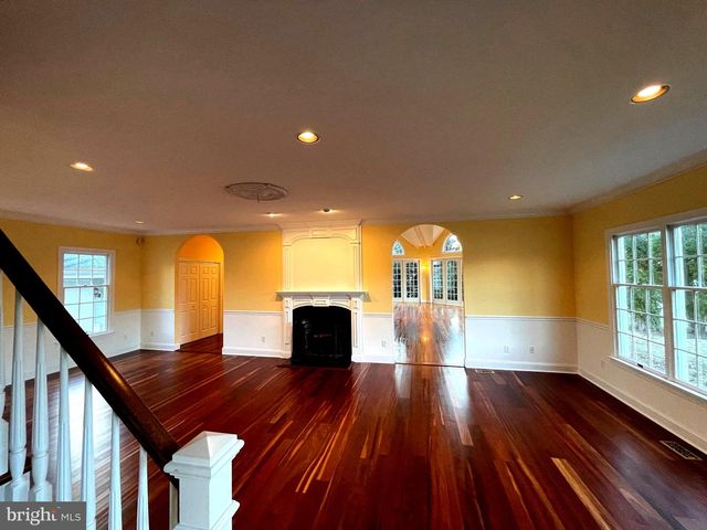 216 E CHEW AVE, Saint Michaels, MD 21663