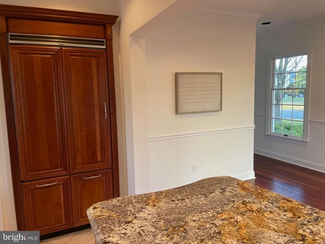 216 E CHEW AVE, Saint Michaels, MD 21663