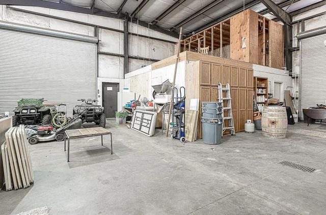 6613 Woodland Ave, Modesto, CA 95358