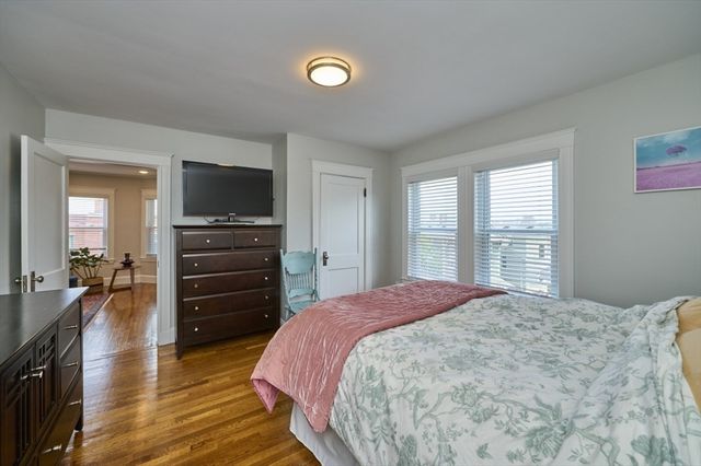 46 Forest Hills St 3, Boston, MA 02130